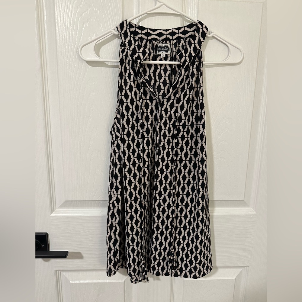 Mudpie sleeveless top